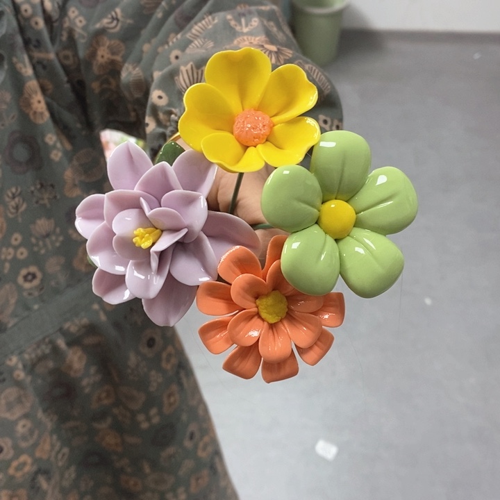 摆件陶瓷材料的分类