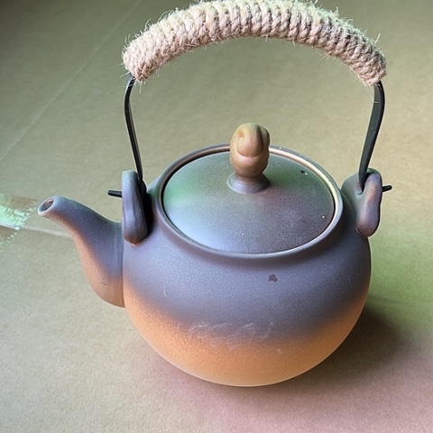 微瑕，明火，无盖750毫升提梁