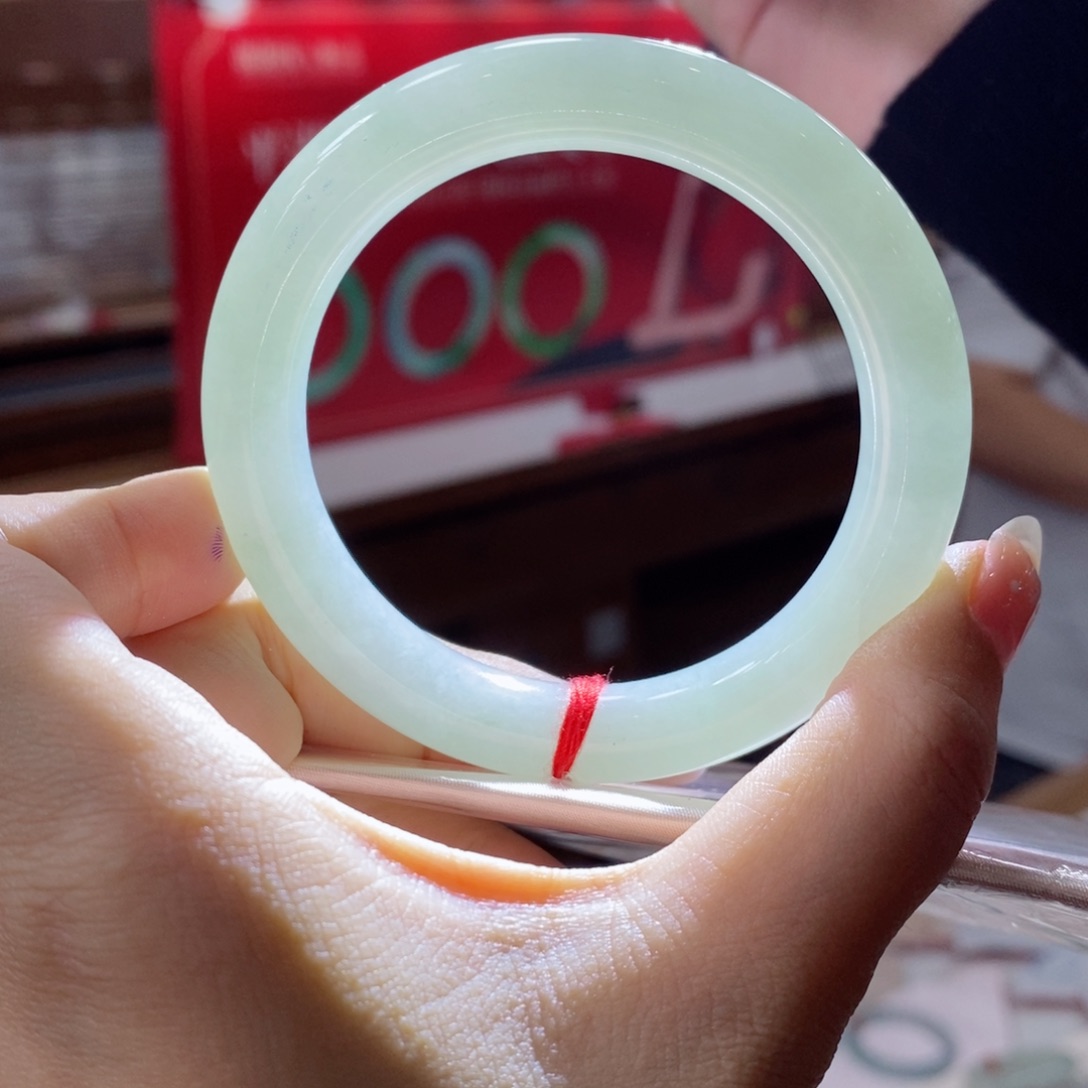 未镶嵌手镯翡翠翡翠