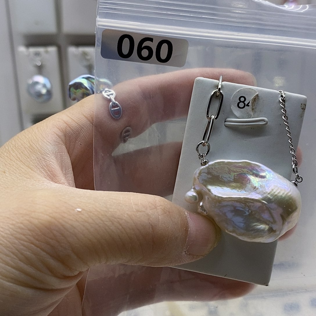 颈饰合金淡水珍珠