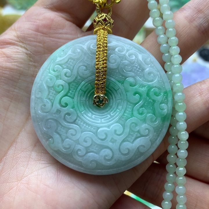 颈饰未镶嵌翡翠翡翠