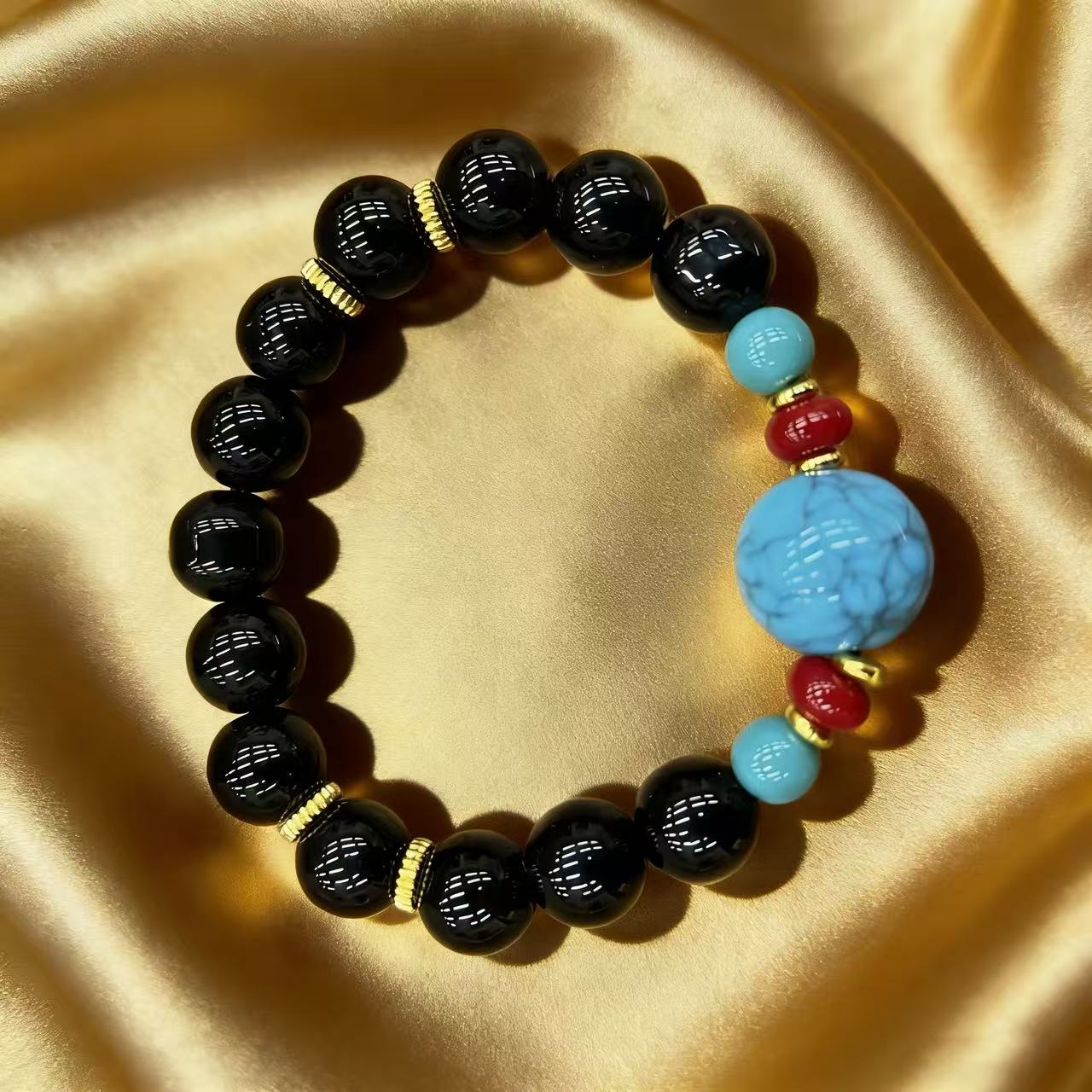 3552  精品时尚高端手串  多样性发其一 HM2058