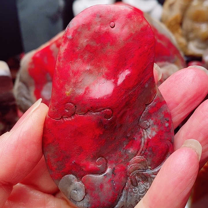 昌化鸡血石昌化鸡血石