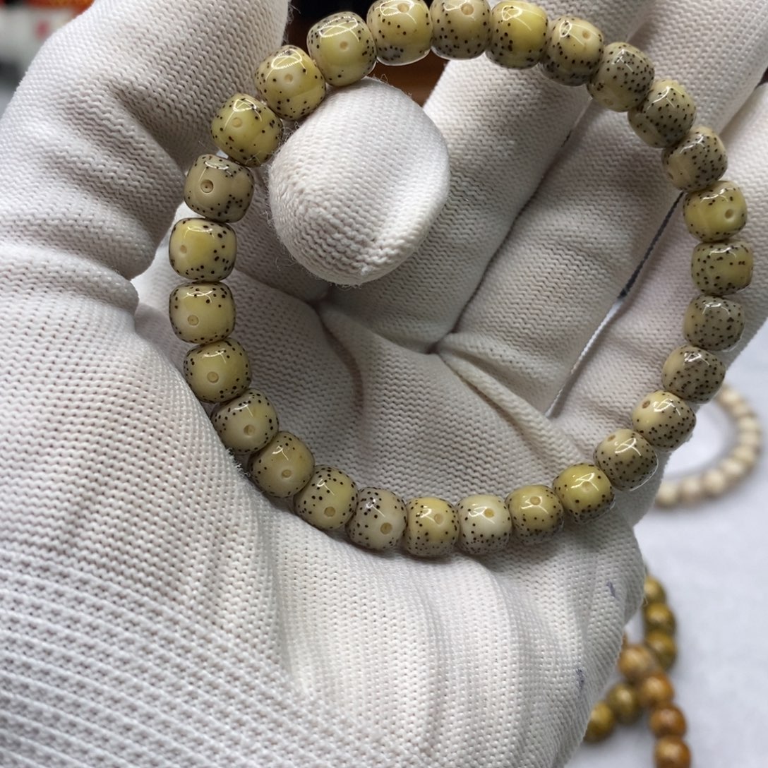 蓝***红星月菩提手串冰糖8×7