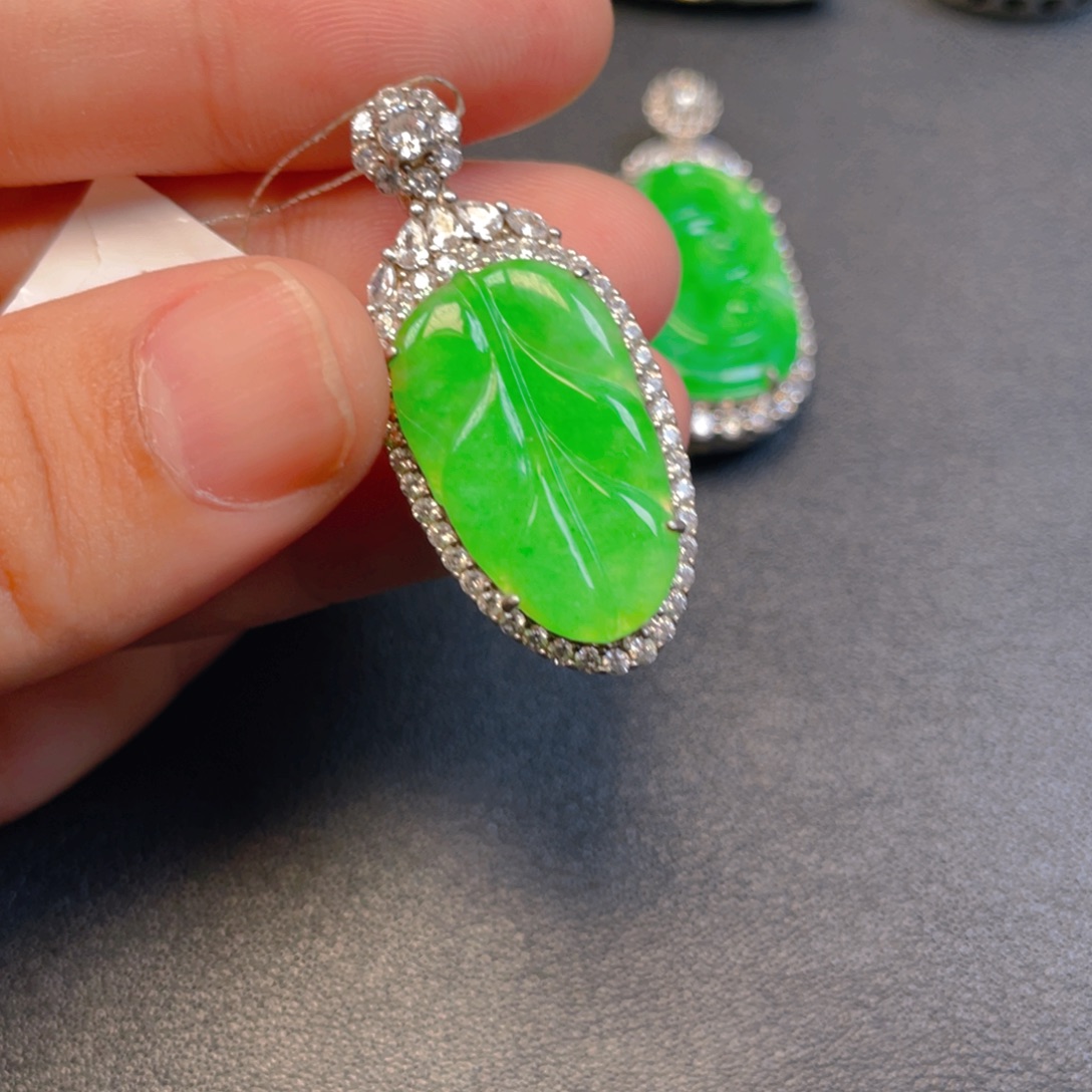 翡翠银S925镶嵌吊坠(不含链)