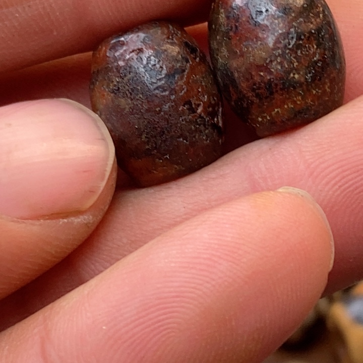 未镶嵌珠子的玛瑙/玉髓