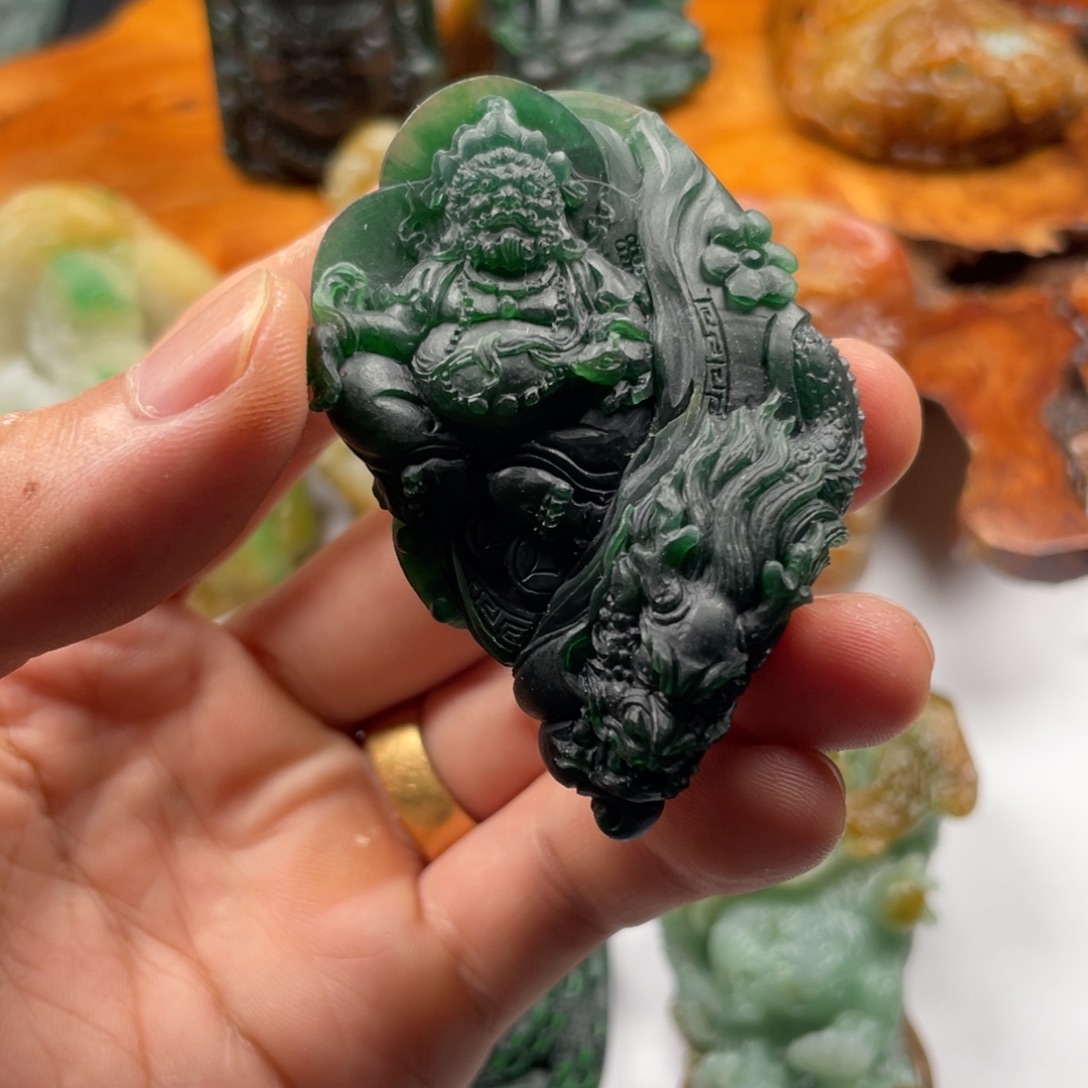 独***男定制翡翠未镶嵌财神