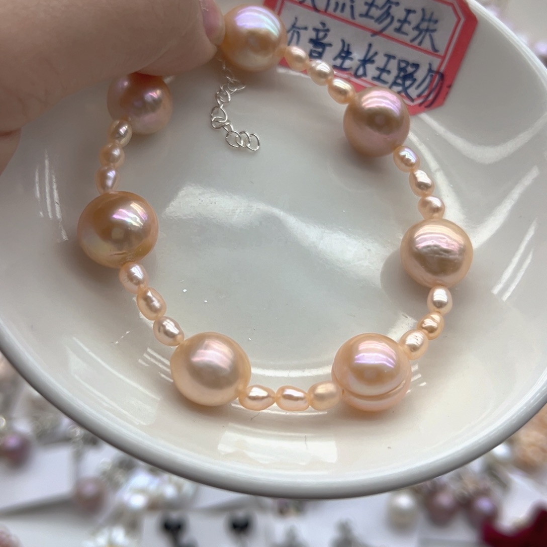 颈饰淡水珍珠未镶嵌