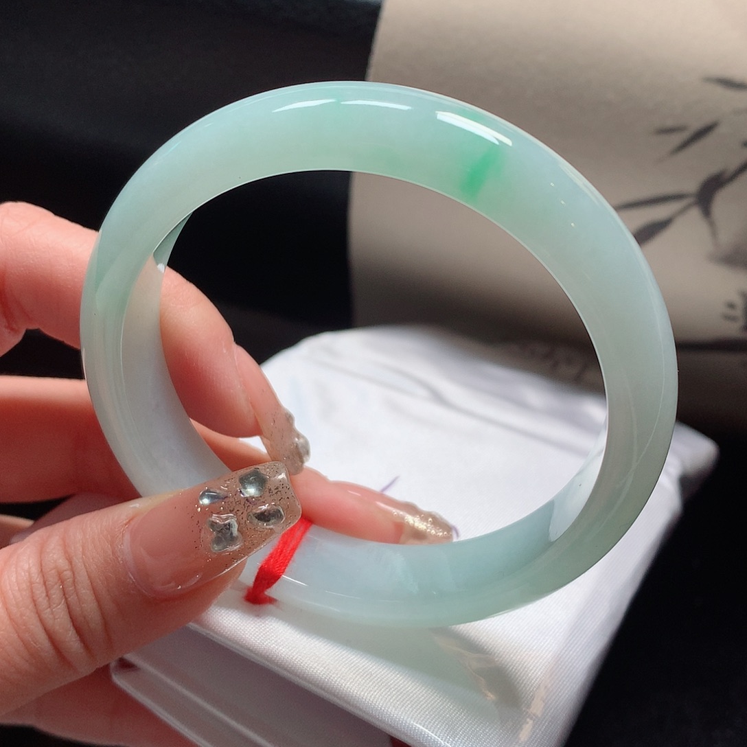 翡翠手镯未镶嵌2号