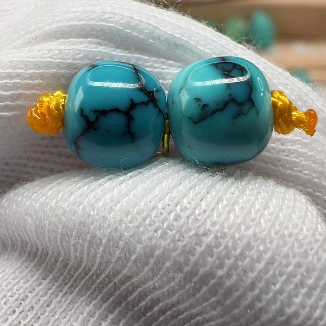 绿松石配饰未镶嵌