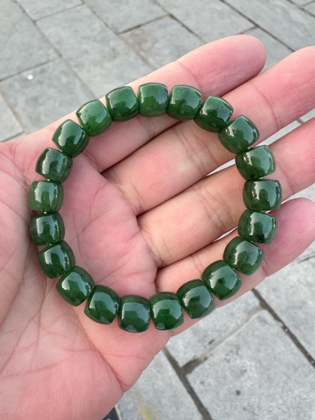 广东老板第一单的福利款，超级便宜直切俄料碧玉手串卡 10