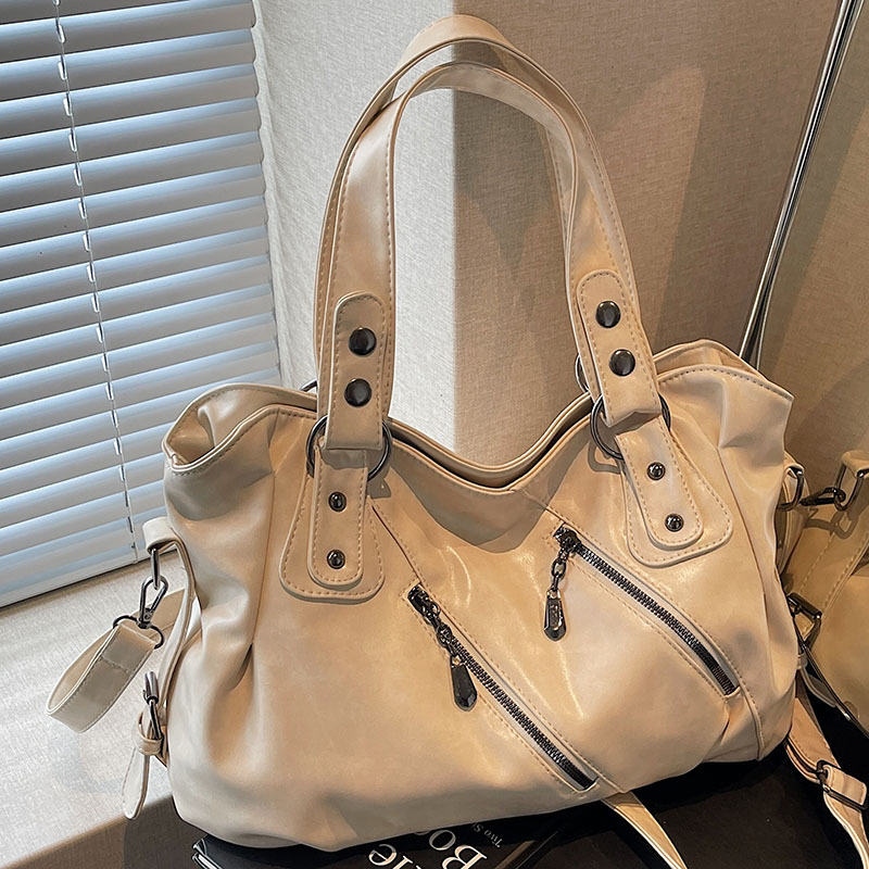 大容量包包2025年夏季新款单肩斜挎出差行李包女休闲复古手提旅行