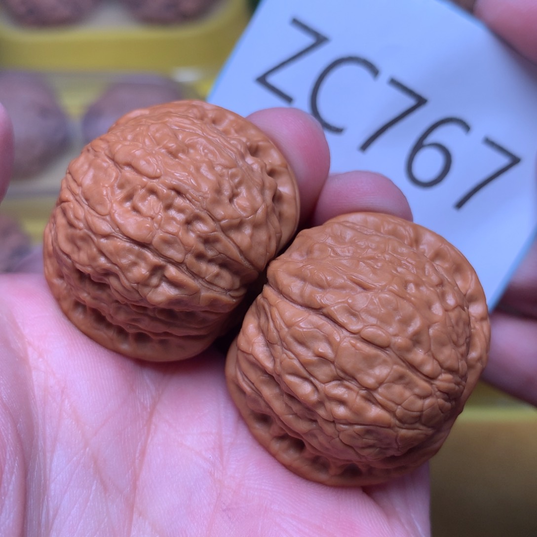 文玩核桃把件肉球乾隆磨34