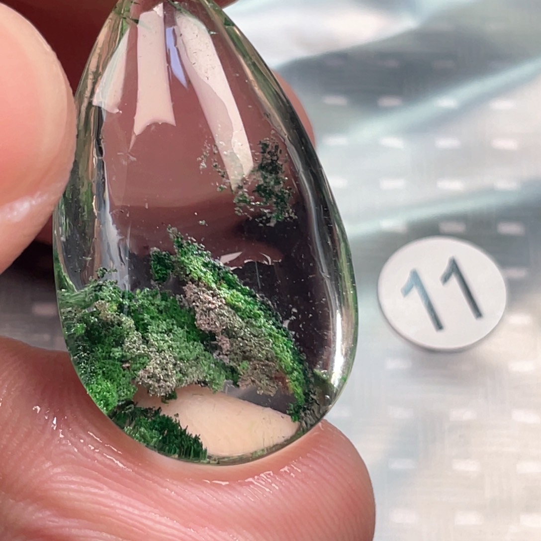 【闪购商品】颈饰未镶嵌水晶小*子