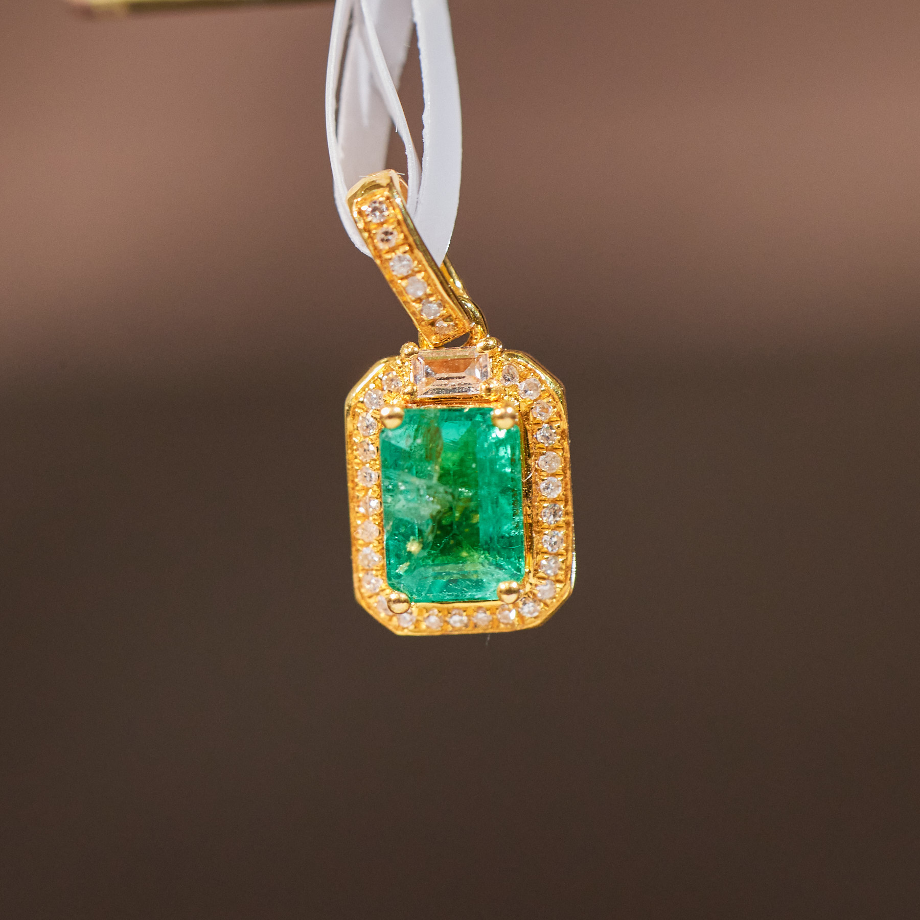 【玉峰珠宝丨安娜严选】祖母绿吊坠18K金【U1272】多样性发一