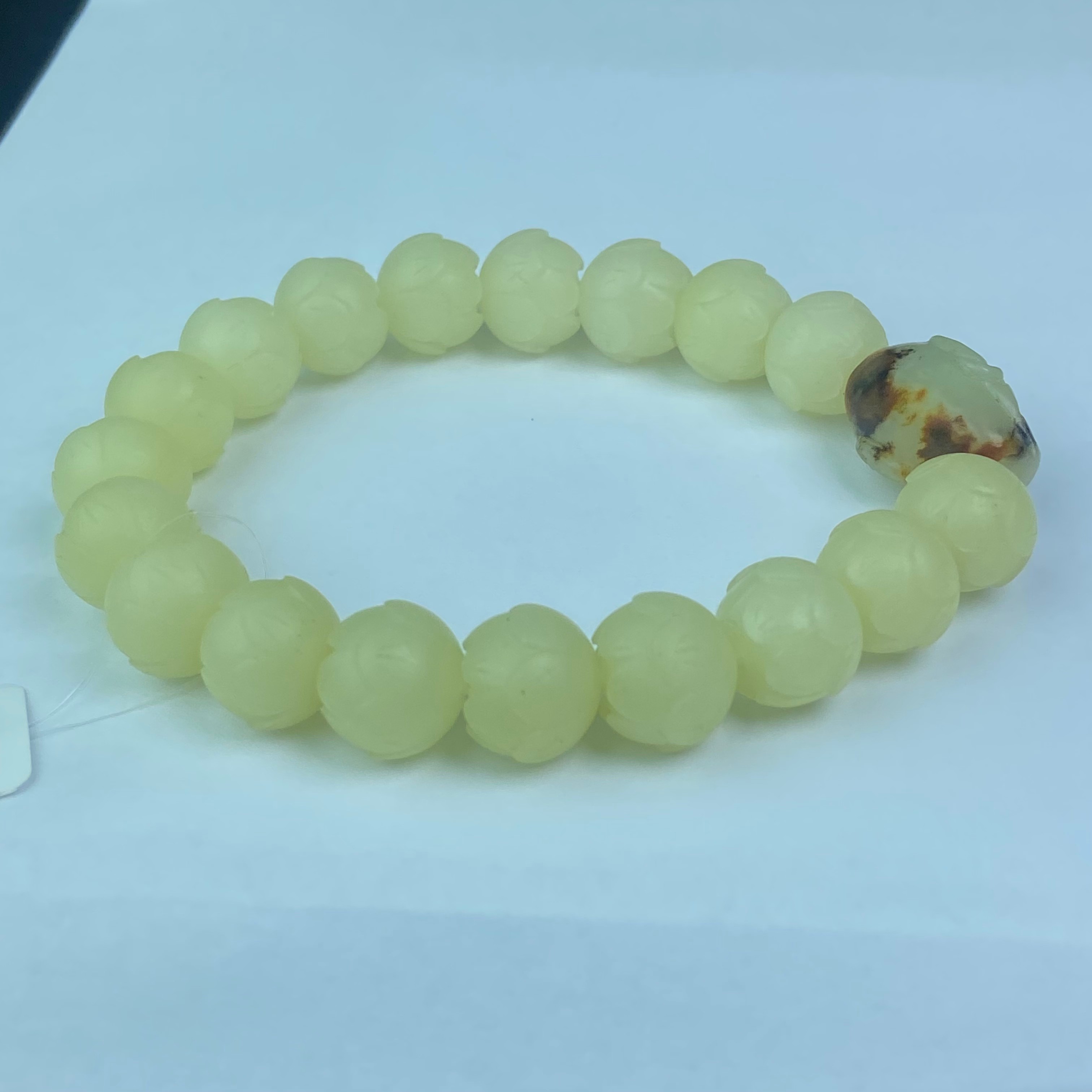 EK4034 和田玉佛莲观心