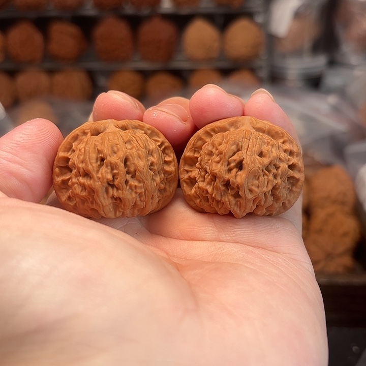 1文玩核桃京东第一矮37-268