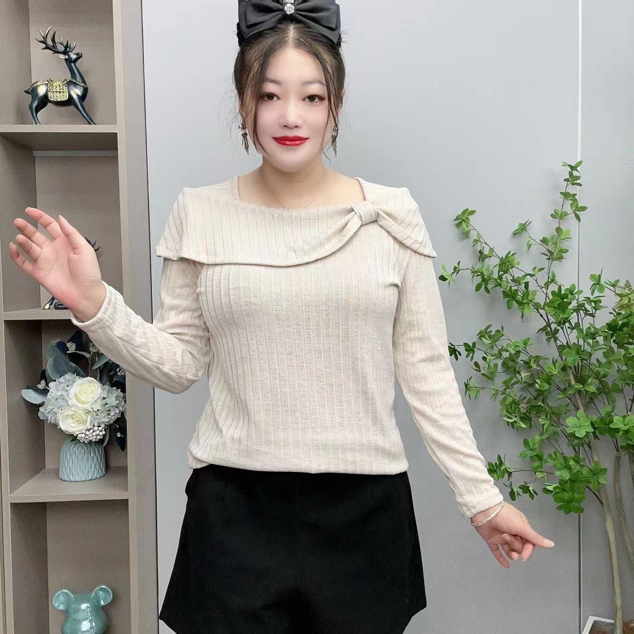 早秋新款法式方领宽松气质大码女装长袖时尚百搭休闲轻奢潮流