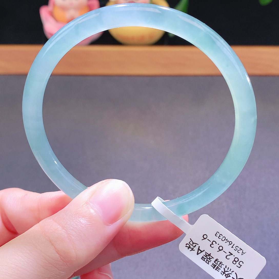 翡翠未镶嵌手镯天然翡翠