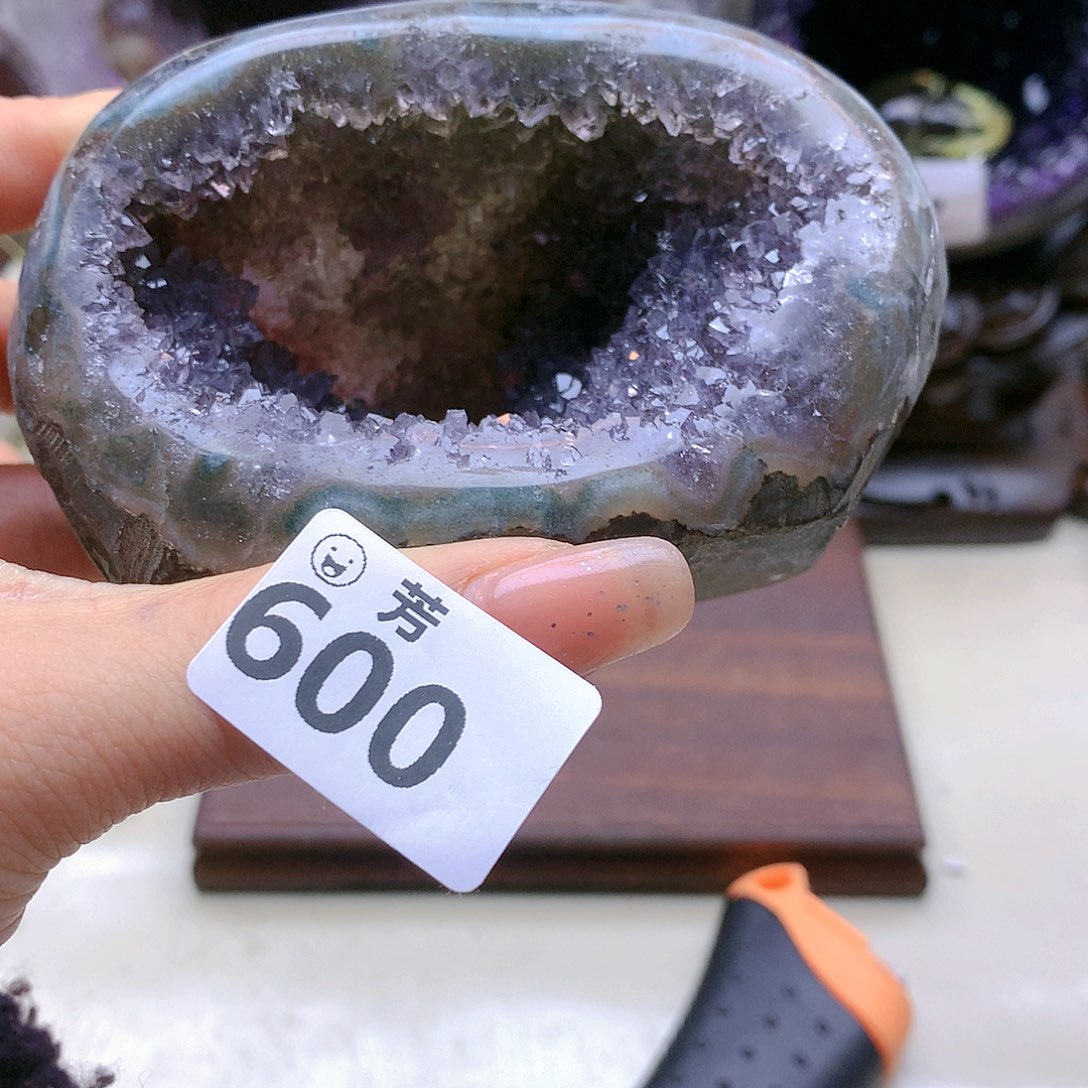 紫晶大型摆件（非配饰）未镶嵌