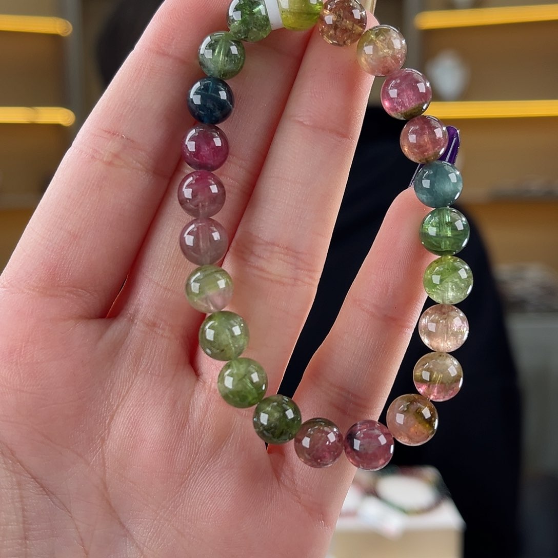 碧玺碧玺8mm（多样性发一件未镶嵌
