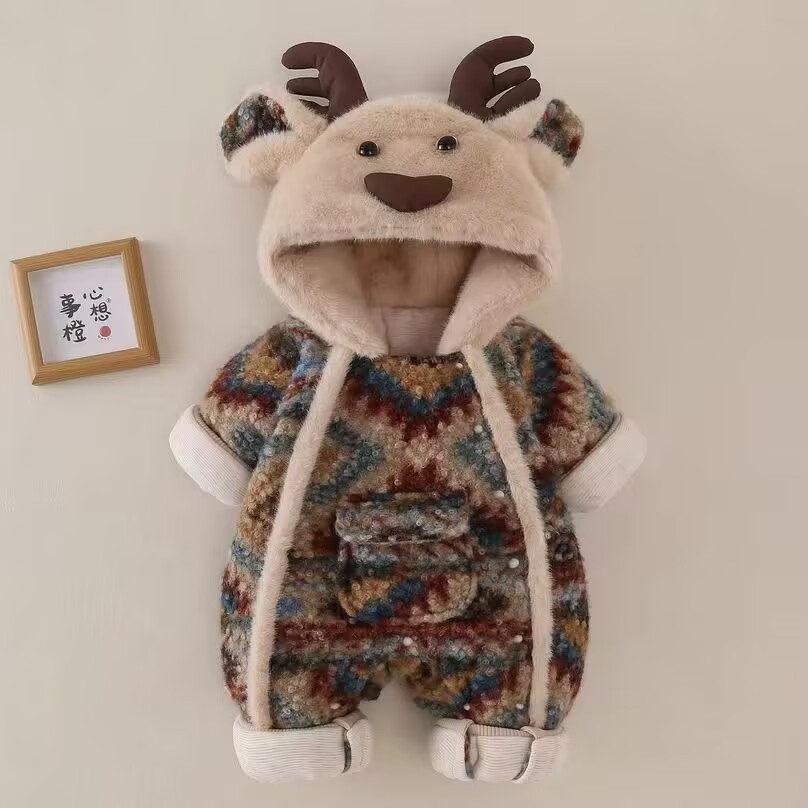 婴儿冬季连体衣服宝宝加棉加厚保暖超萌卡通周岁外出棉服新款哈衣