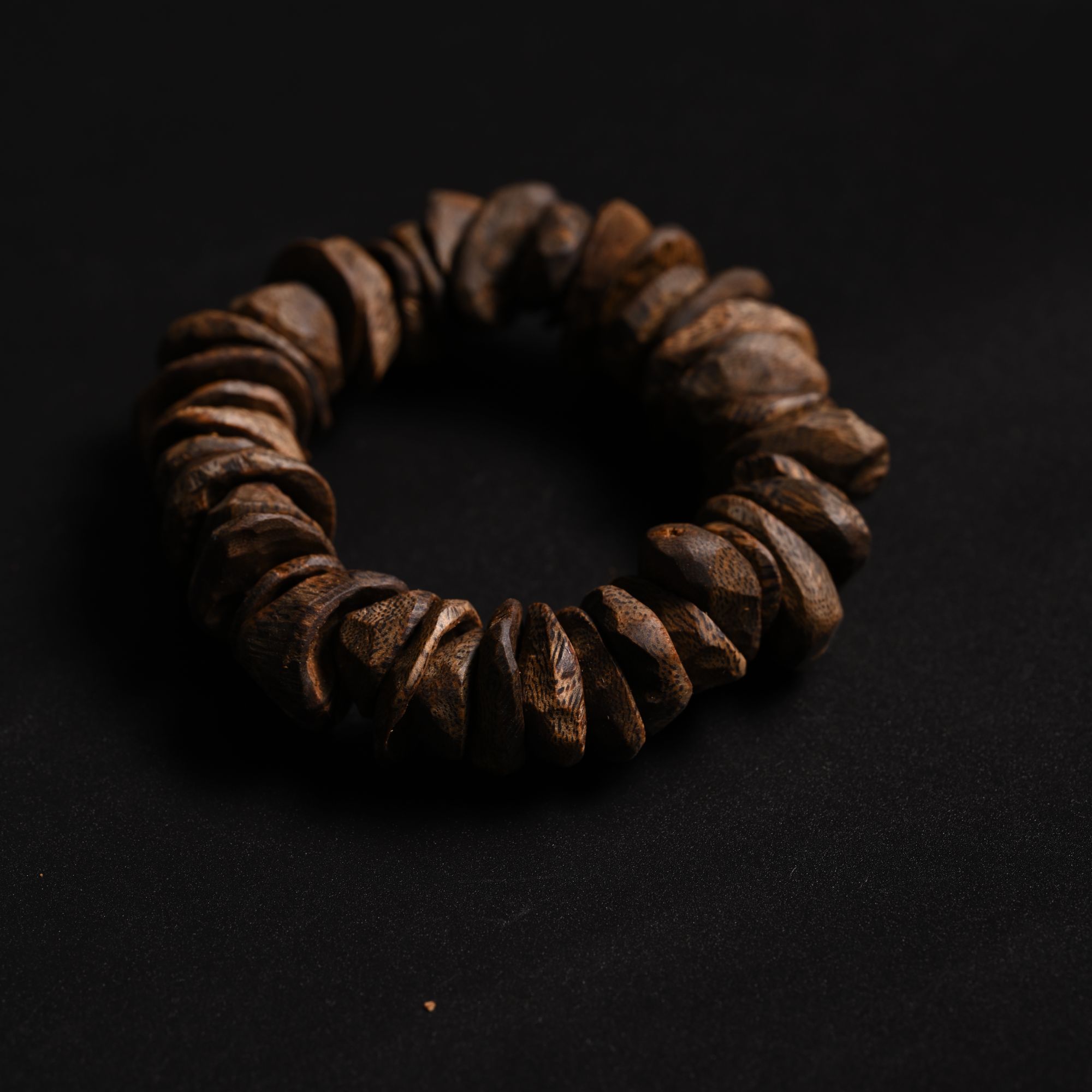 沉香树丁壳随型 仅此一条 沉水种植莺歌绿奇楠 