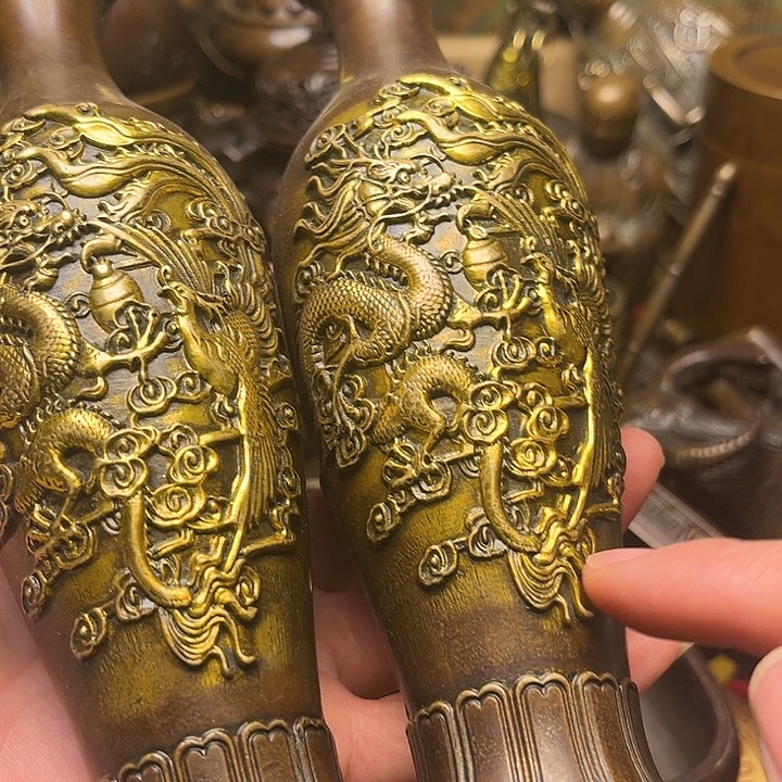 精美铜器批发档口