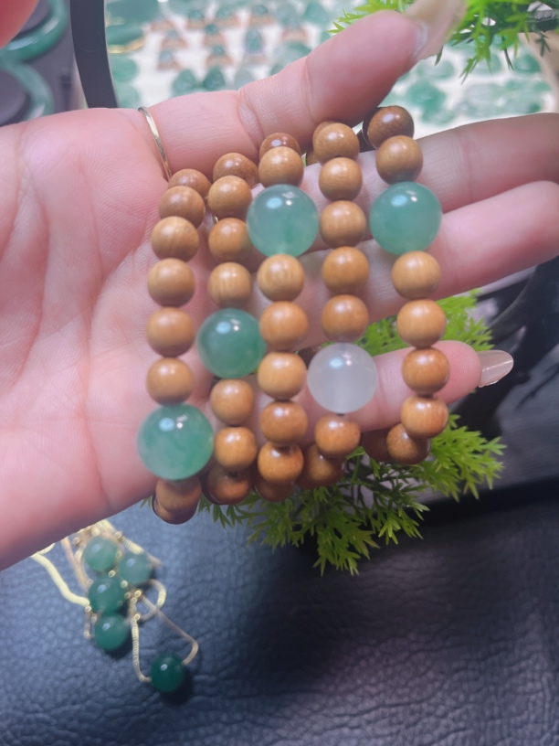 非洲翠玉珠➕檀香木珠子手串女款时尚单圈