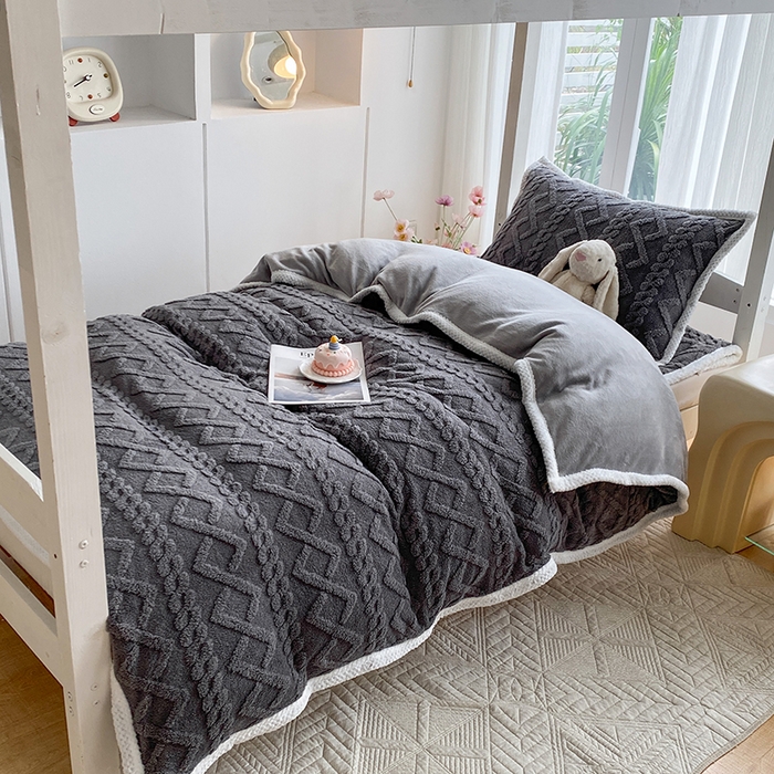 学生宿舍牛奶绒床褥三件套加厚塔芙绒夹棉保暖床褥被套床上用品