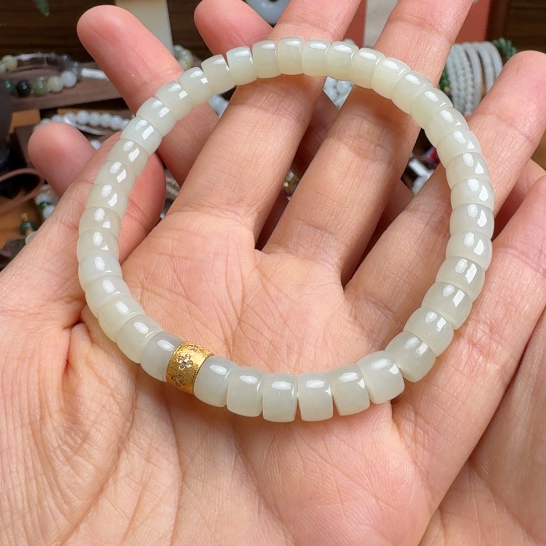 和田玉未镶嵌手链