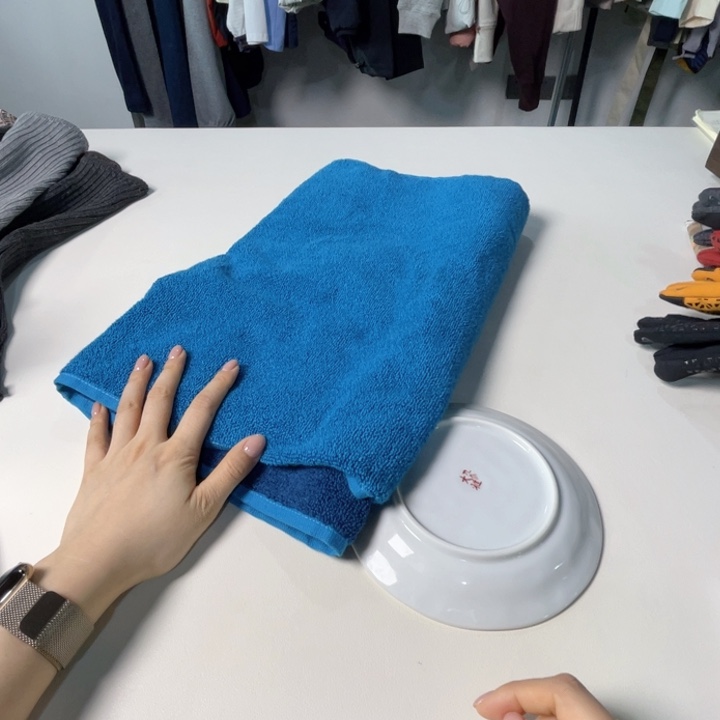 瓷片68。。。。。。。。。。。。。。。。。