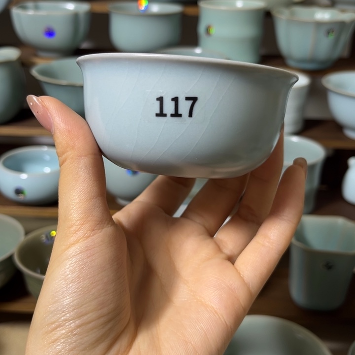 帅***锅117哈哈哈哈哈哈哈哈