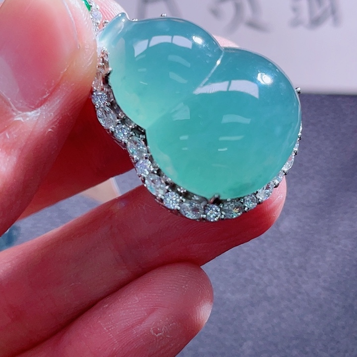 翡翠颈饰银S925镶嵌99999999