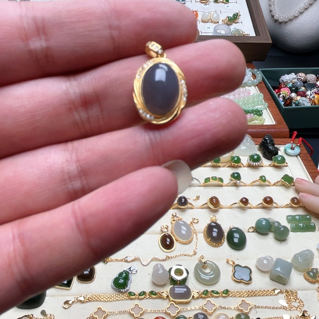 和田玉吊坠银S925镀金镶嵌