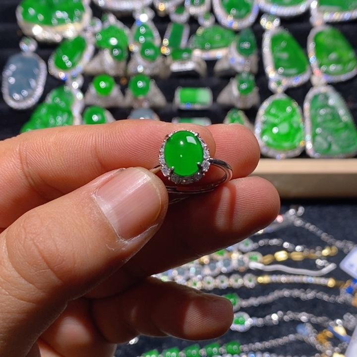 翡翠戒指银S925镶嵌天然A货翡翠