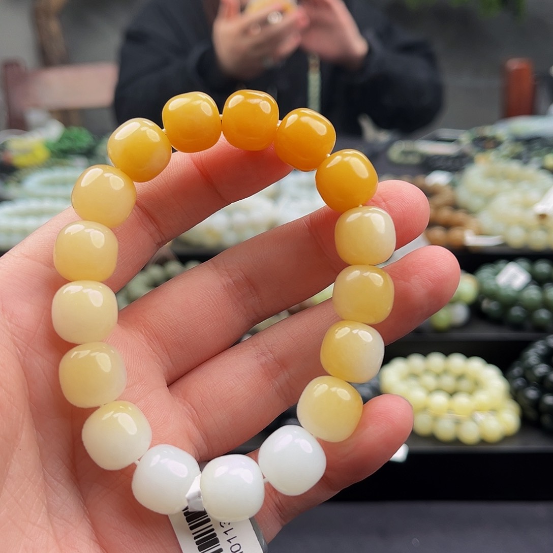 和田玉手串未镶嵌手****辰