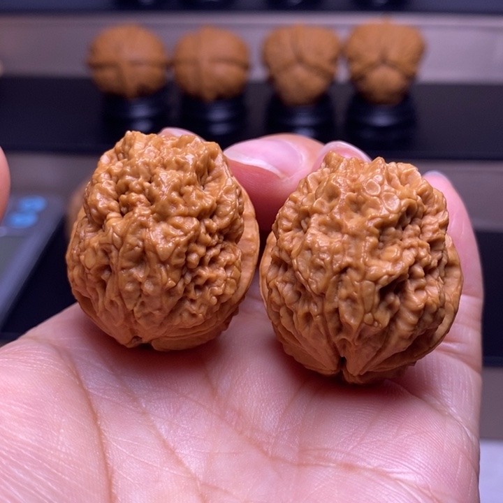 文玩核桃把件金麒麟8
