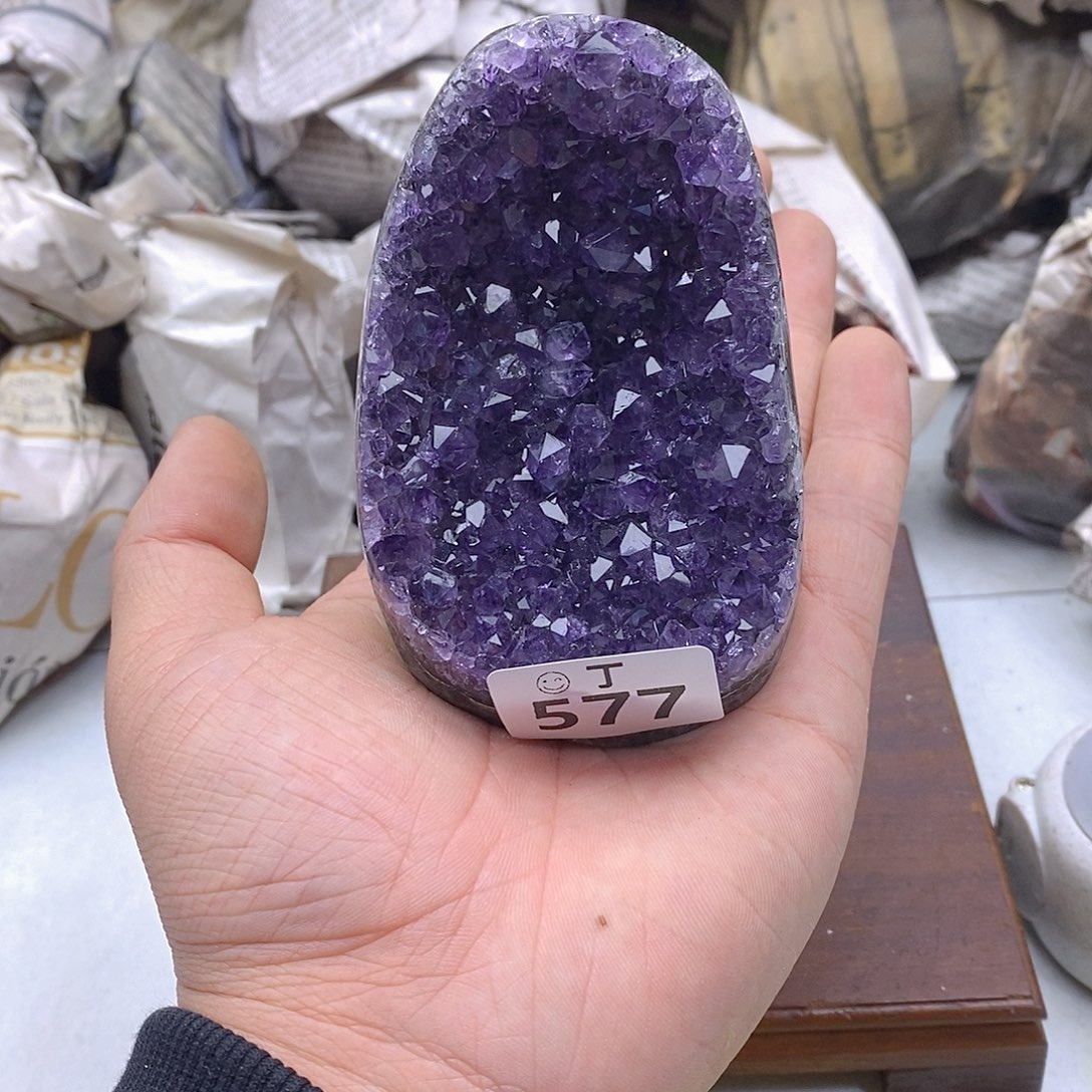 紫晶大型摆件（非配饰）未镶嵌