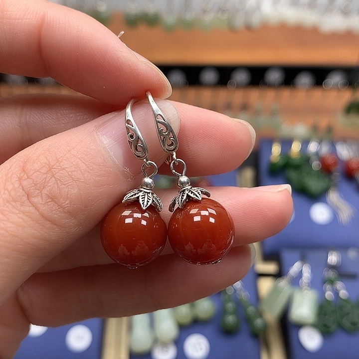 玛瑙/玉髓银S925镶嵌耳环12左右