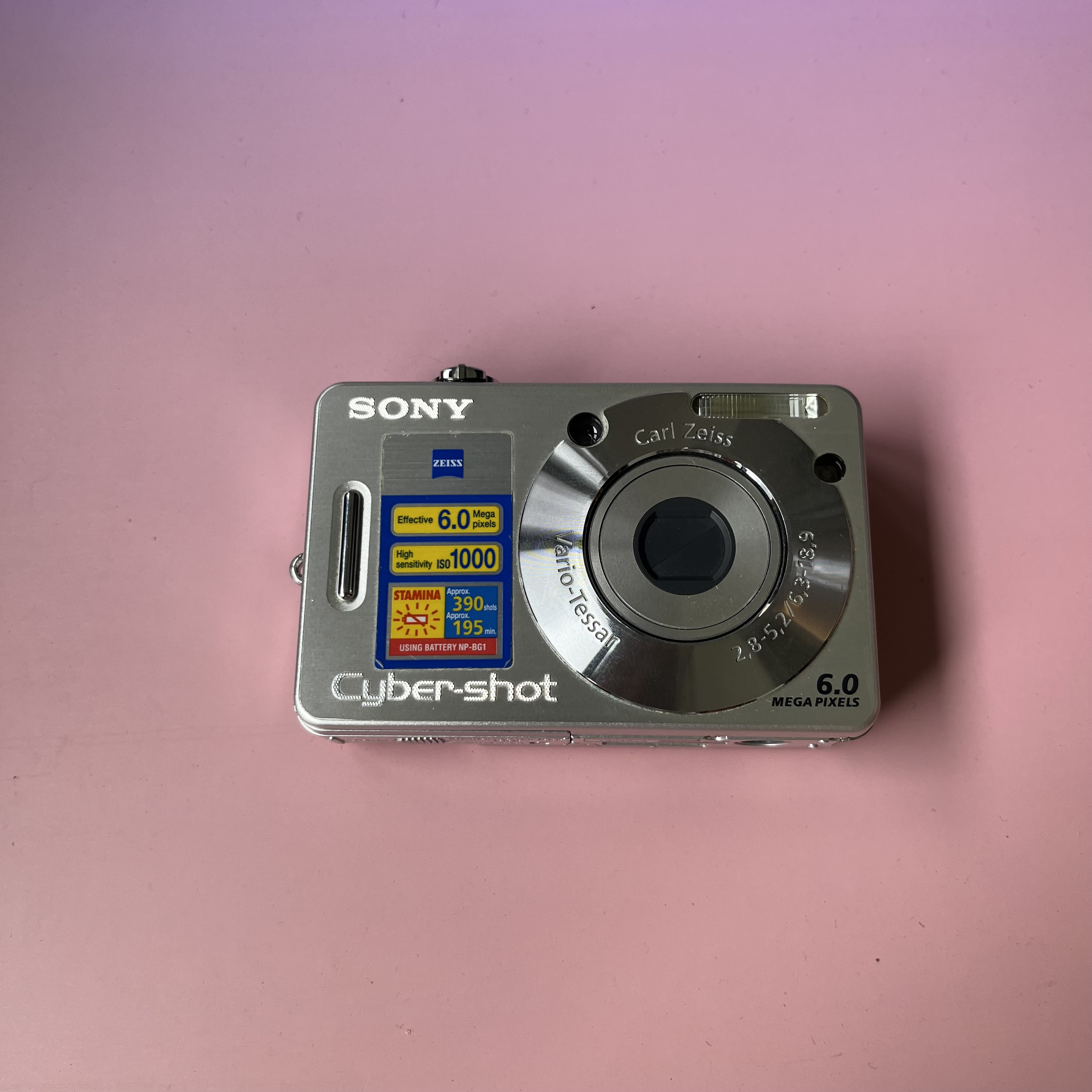 9新 Sony/索尼 w50 自带柔焦感 复古感 粉粉嫩嫩甜妹专属