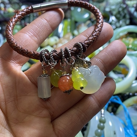 岫玉手链未镶嵌一个