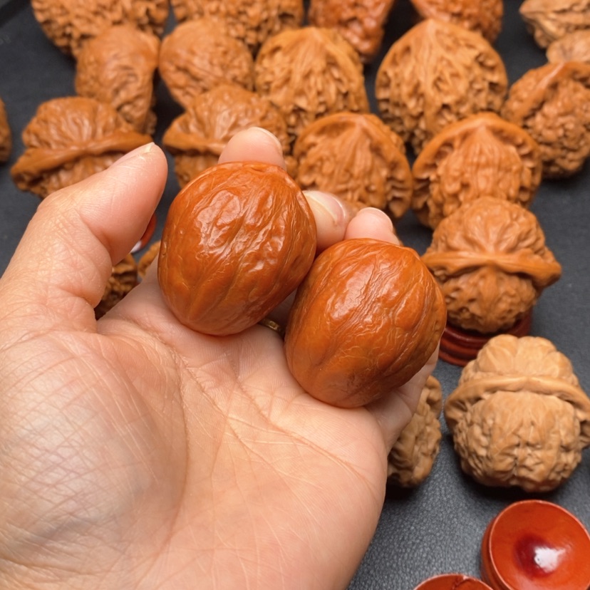 【闪购商品】文玩核桃把件几**人玉蝉