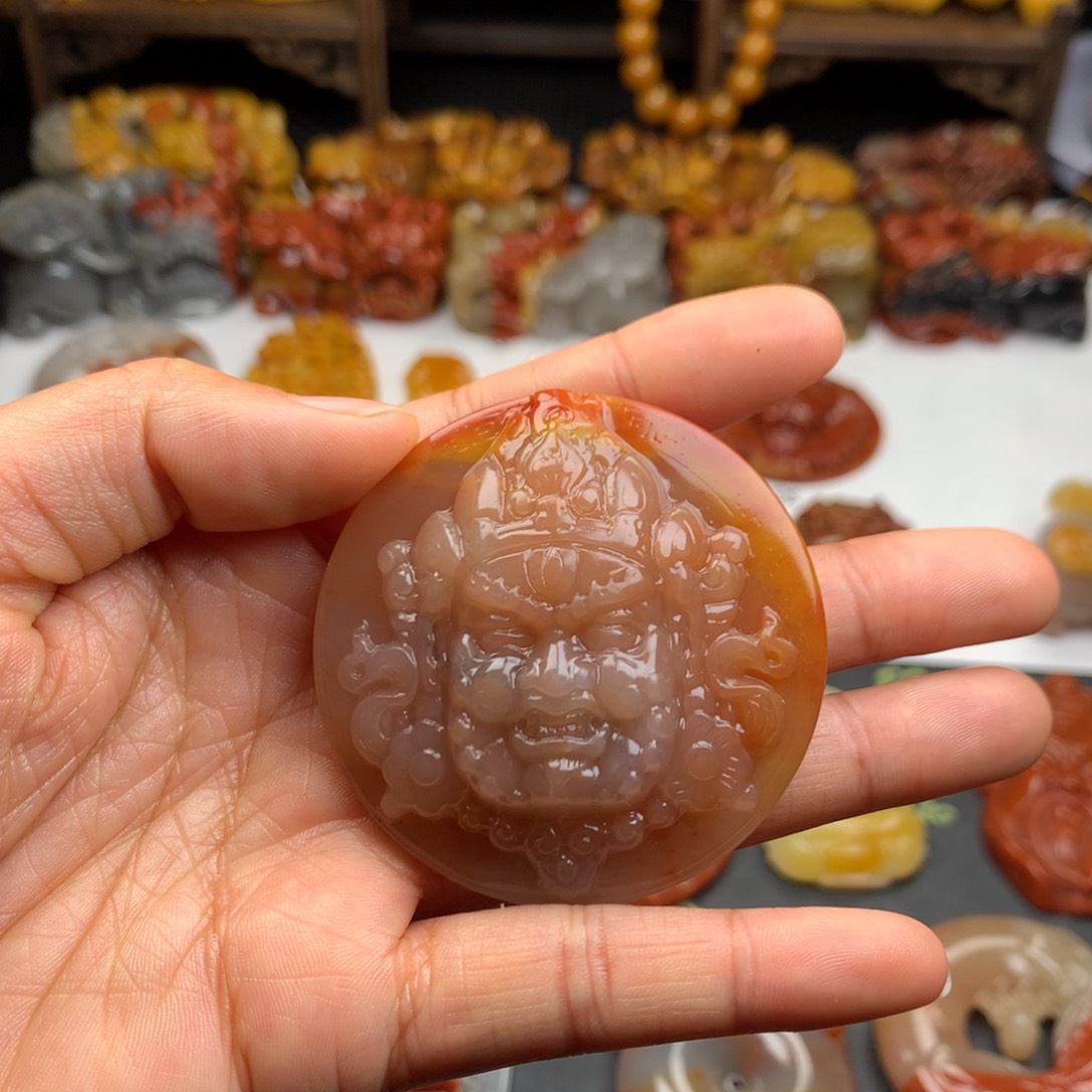 石英质玉（黄龙玉）挂件未镶嵌