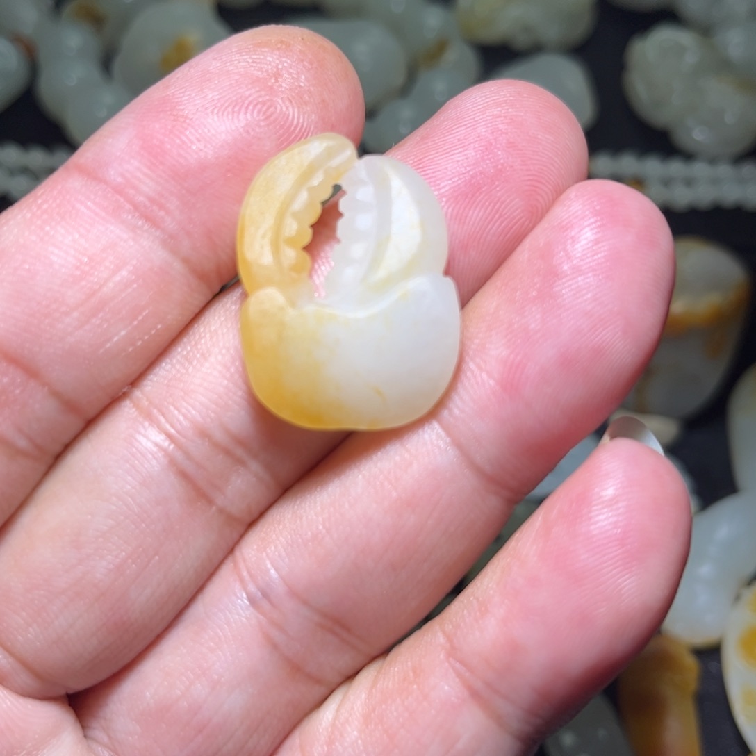 和田玉（子料）未镶嵌颈饰