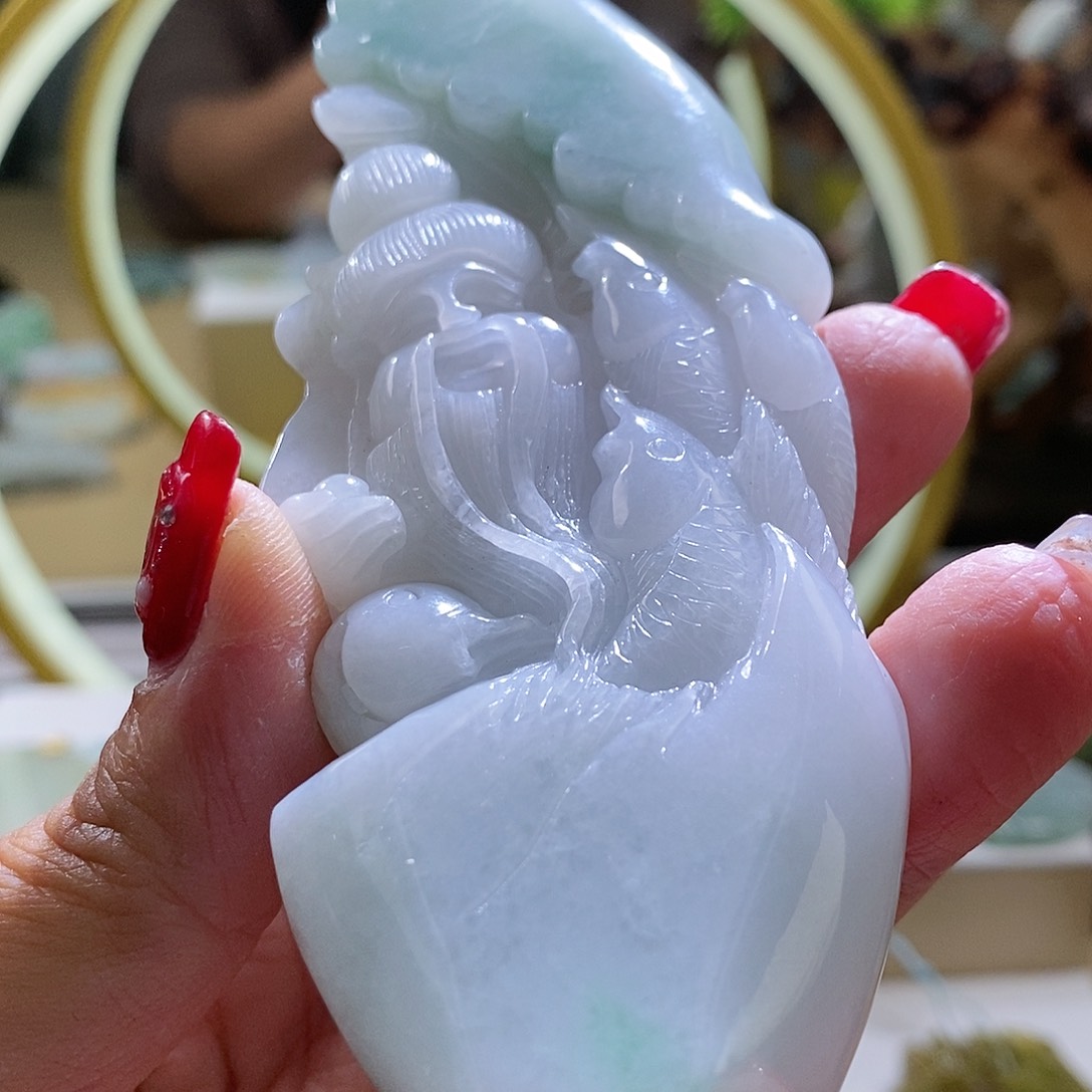 【闪购商品】翡翠颈饰未镶嵌鱼翁