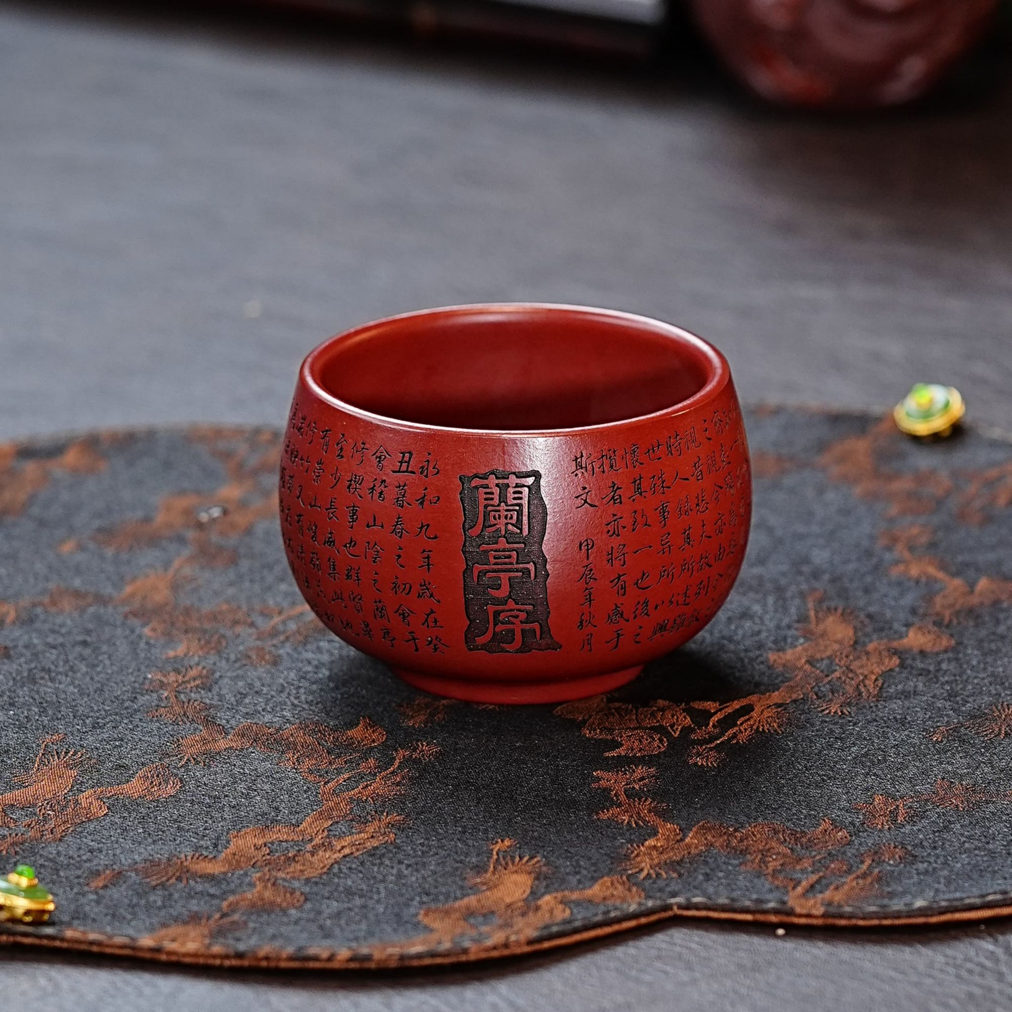 宜兴原矿紫砂全手工朱泥大红袍兰亭序满刻高端茶具主人杯紫砂杯