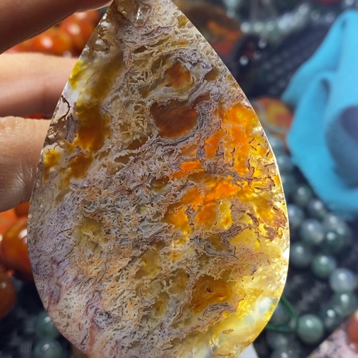 玛瑙/玉髓颈饰未镶嵌天*娜