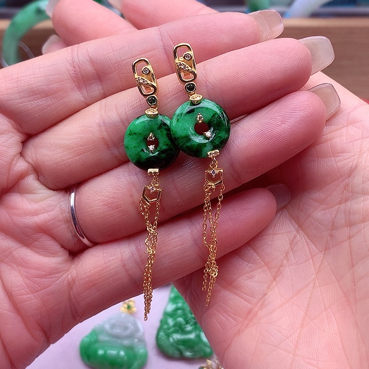 翡翠颈饰银S925镶嵌翡翠