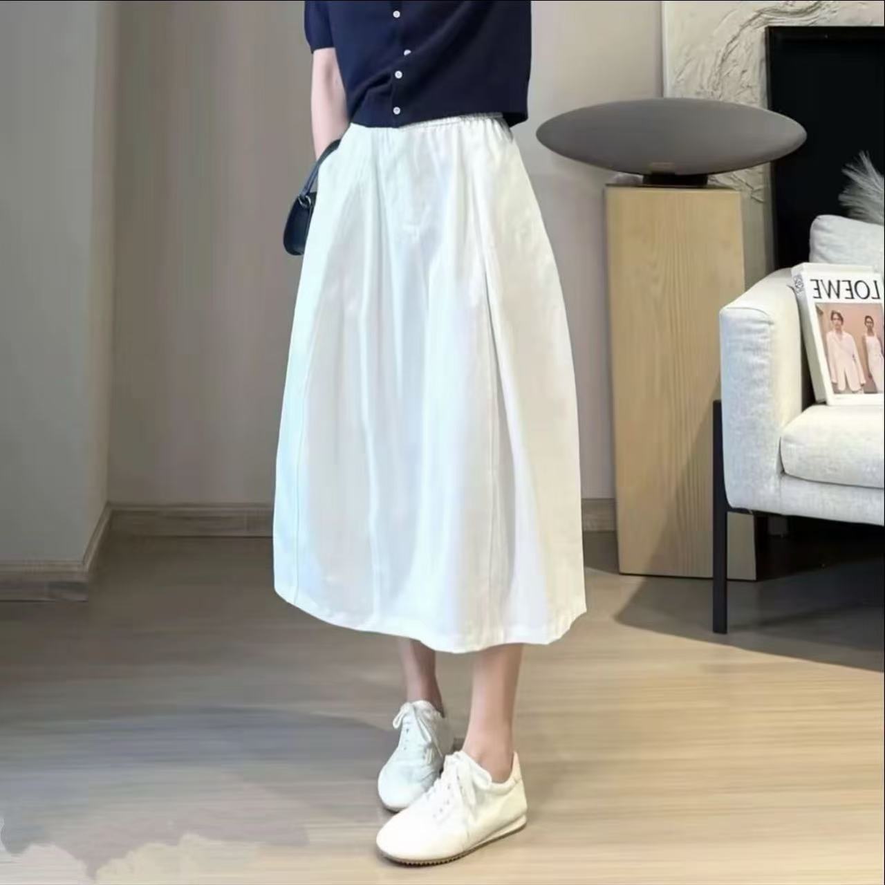 8599-A字伞裙半身裙（白色）